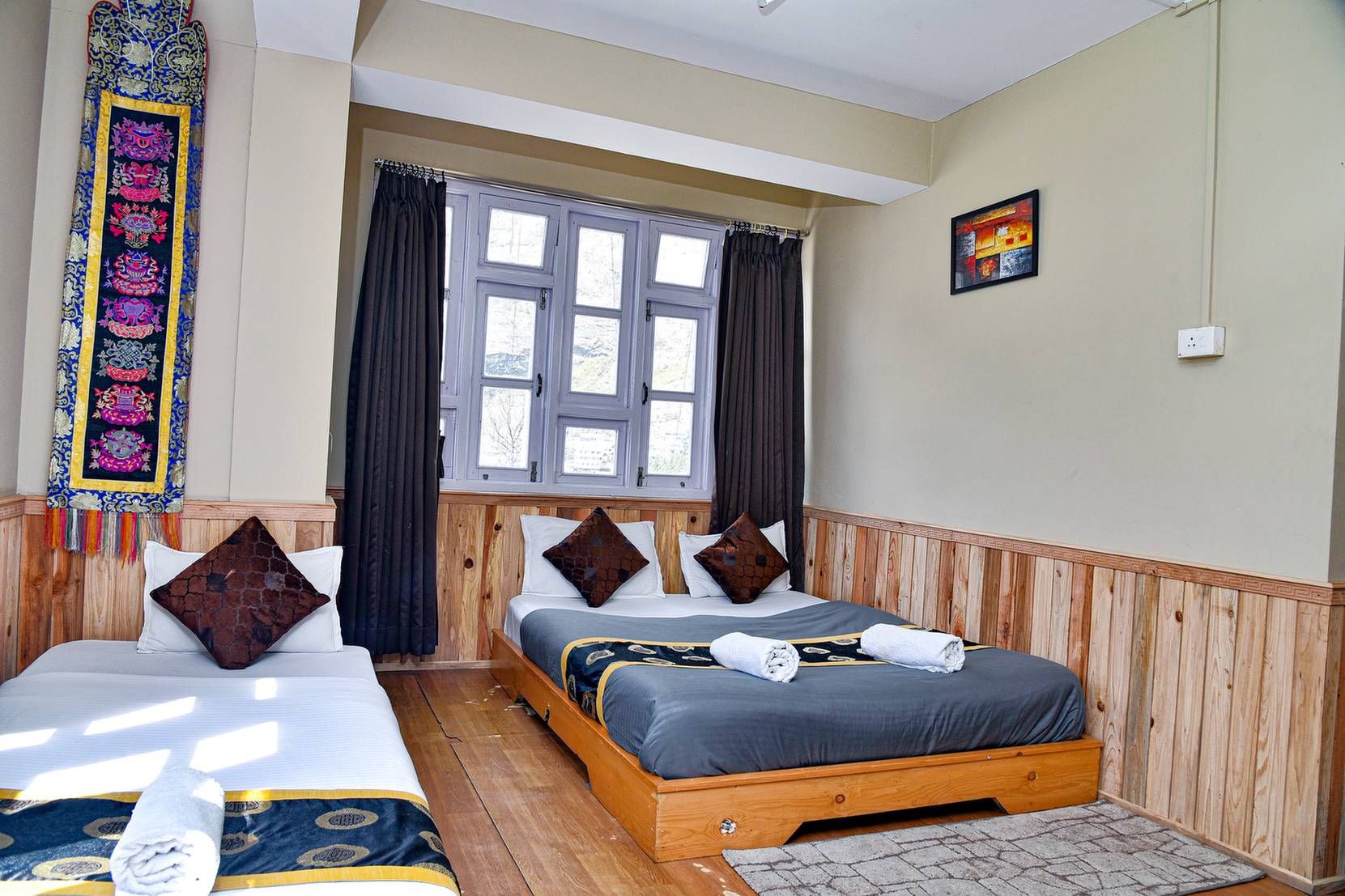 Rufina Lachung Deezong Super Deluxe Room 9