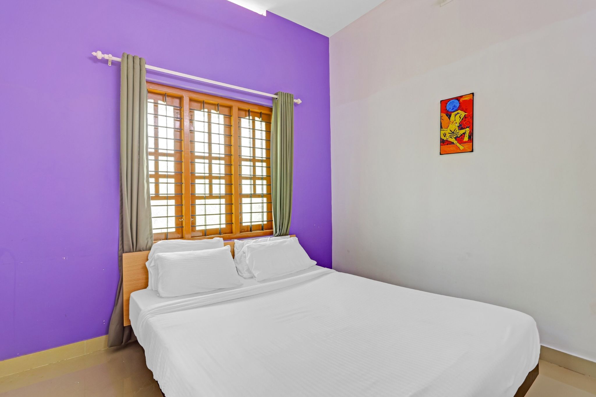 Super Capital O Pop Tavern Kazhakkottam Classic Room 6