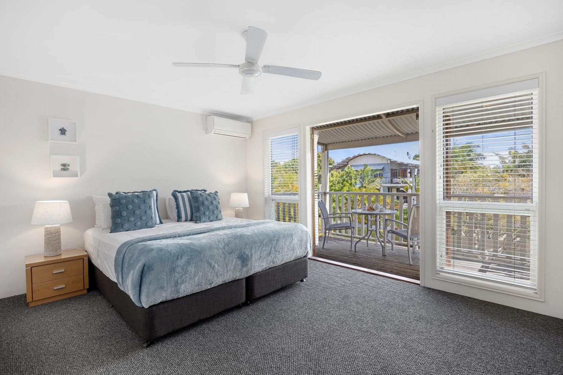 Three-Bedroom Apartment with Balcony
