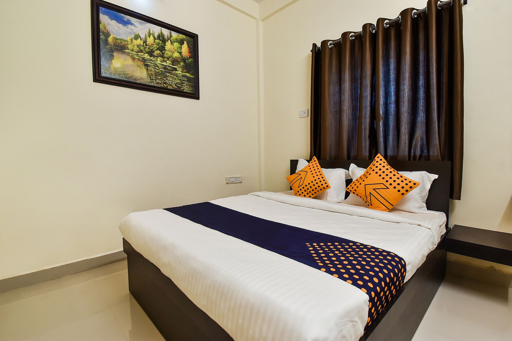 SPOT ON Carnival Resorts Classic 5