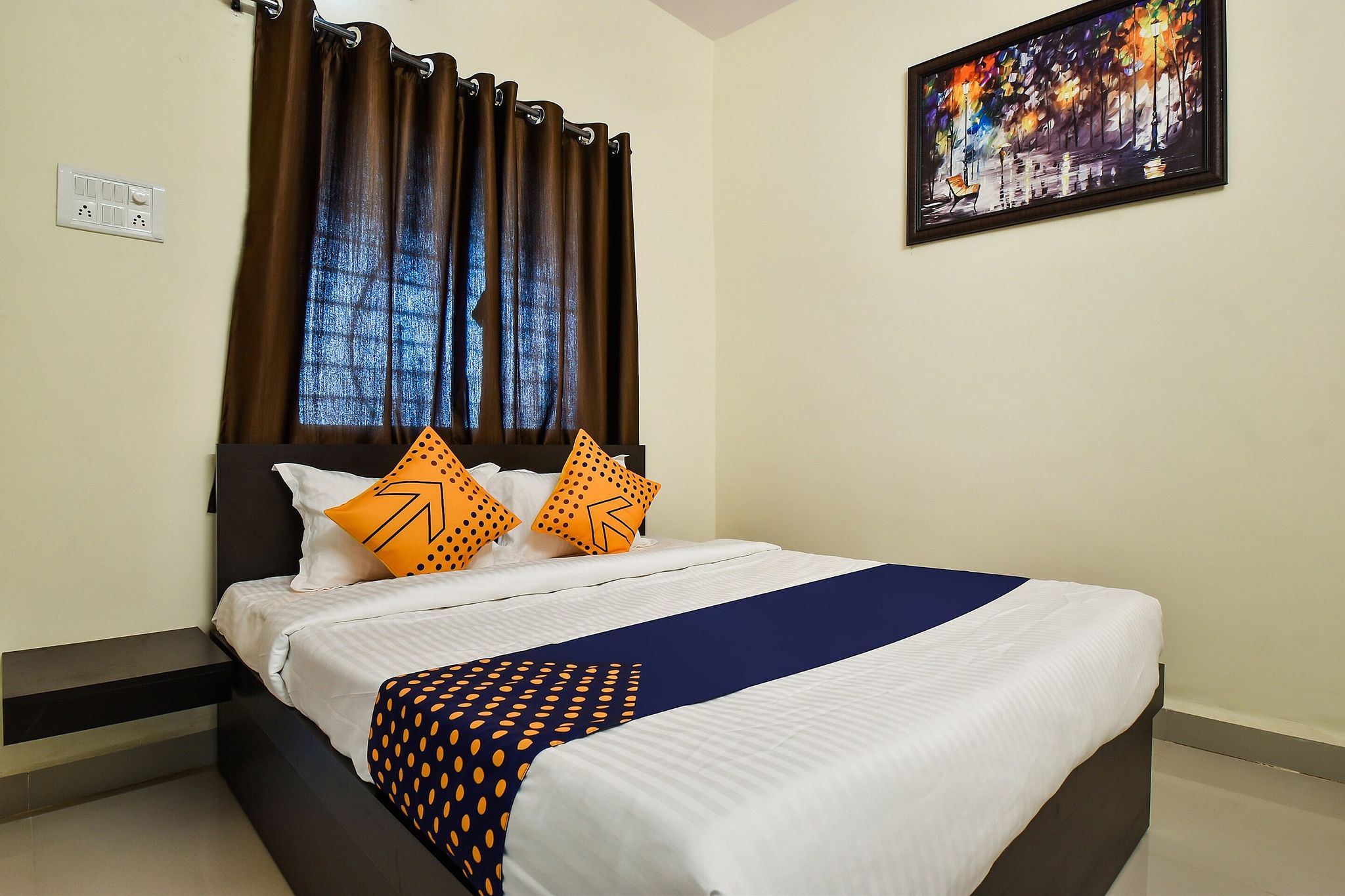 SPOT ON Carnival Resorts Classic 8