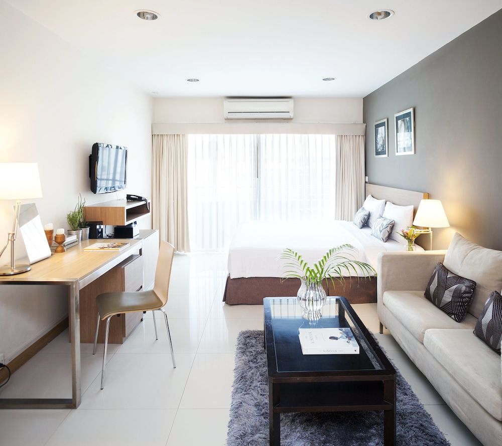 Viva Garden Serviced Residence Superior Studio, Balcony 5