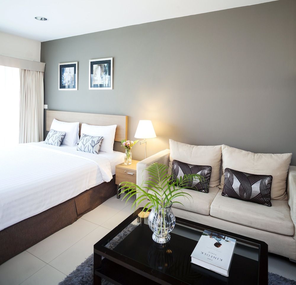 Viva Garden Serviced Residence Superior Studio, Balcony 7