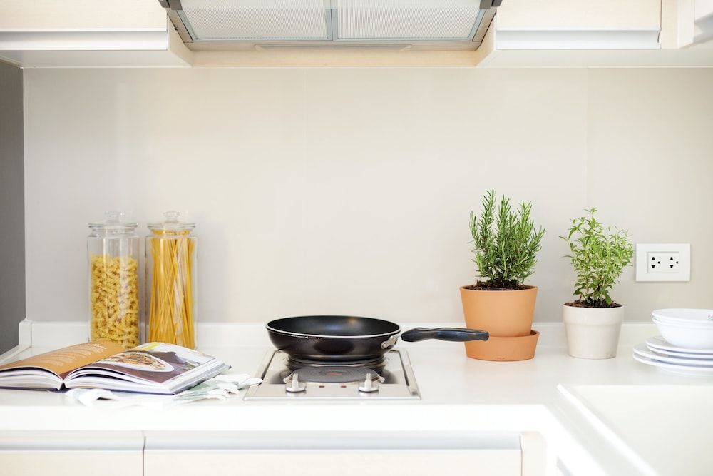 Viva Garden Serviced Residence Superior Studio, Balcony 8