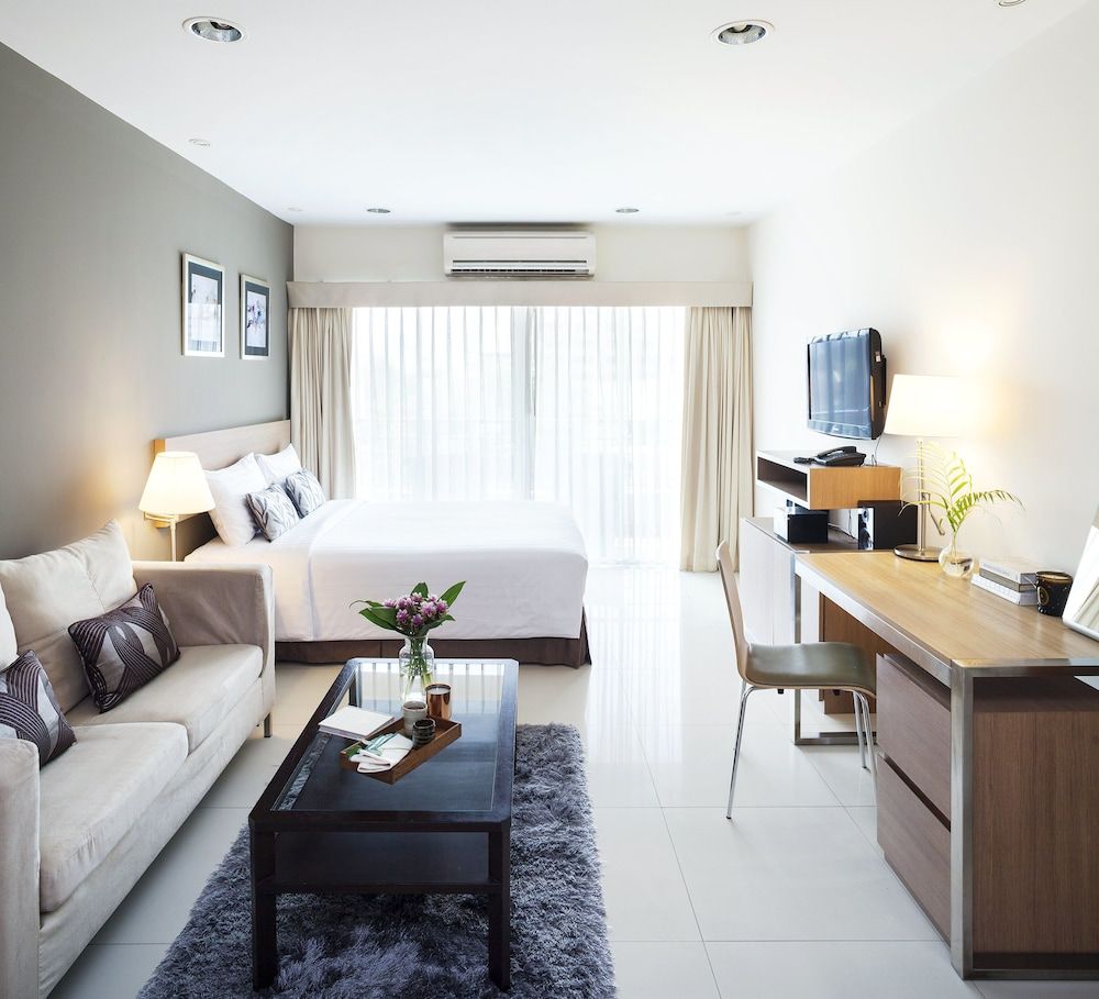 Viva Garden Serviced Residence Superior Studio, Balcony 3