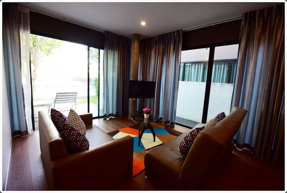 Franjipani Resort Hua Hin Family Twin Room, 2 Bedrooms, Poolside 6