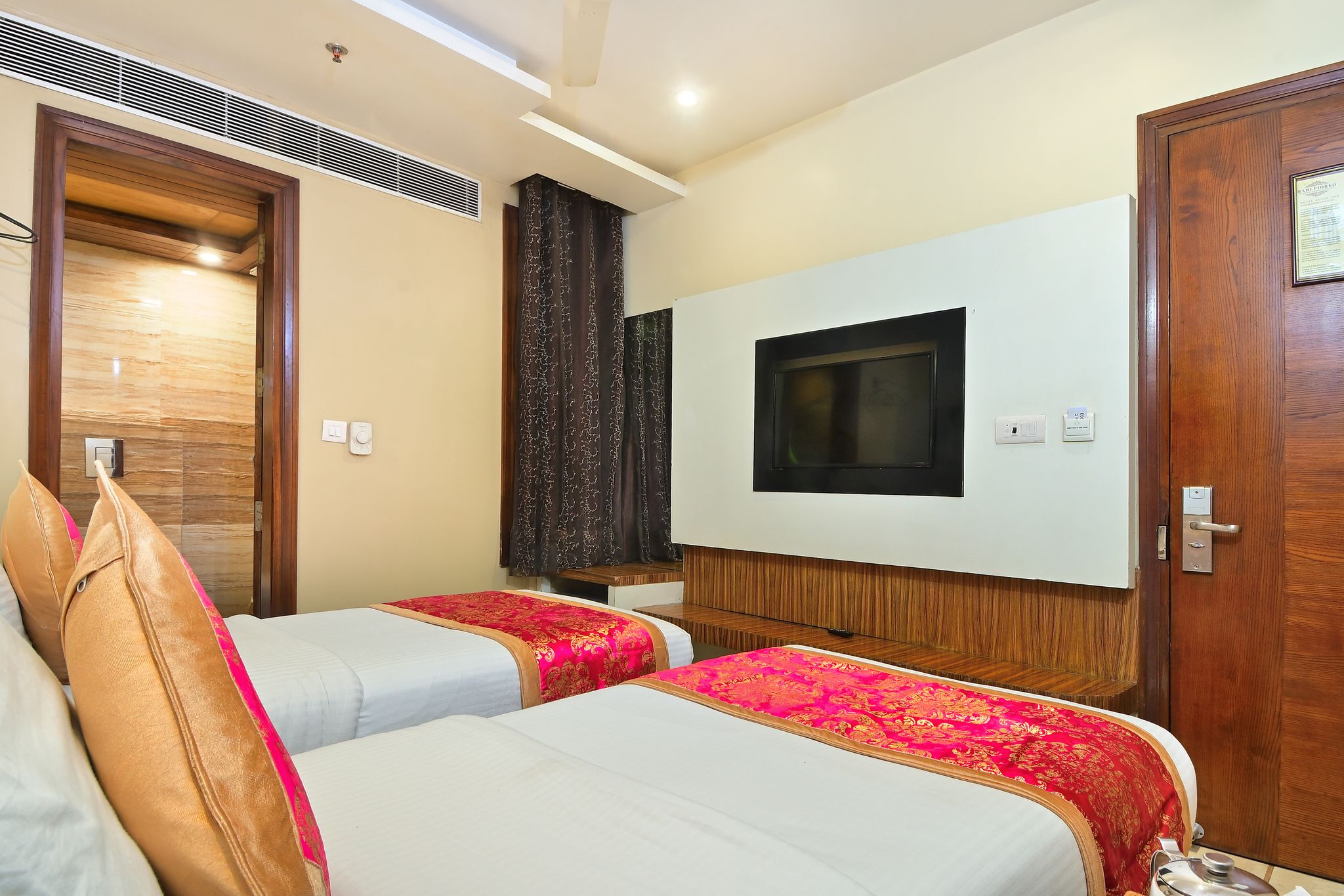 Hari Piorko Inn Super Deluxe  3