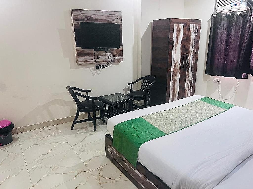 Hotel Asian Blue IGI Airport Delhi Deluxe Double or Twin Room 2
