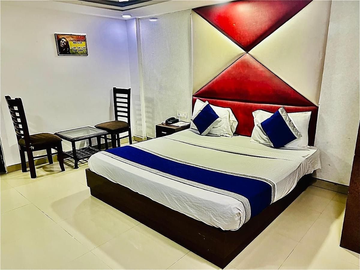 Hotel Krone IGI Airport Delhi Deluxe Room 3