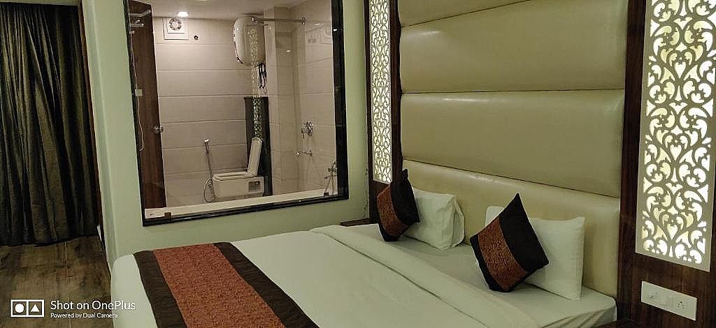 Executive King Room