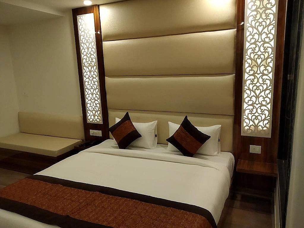 Executive King Room
