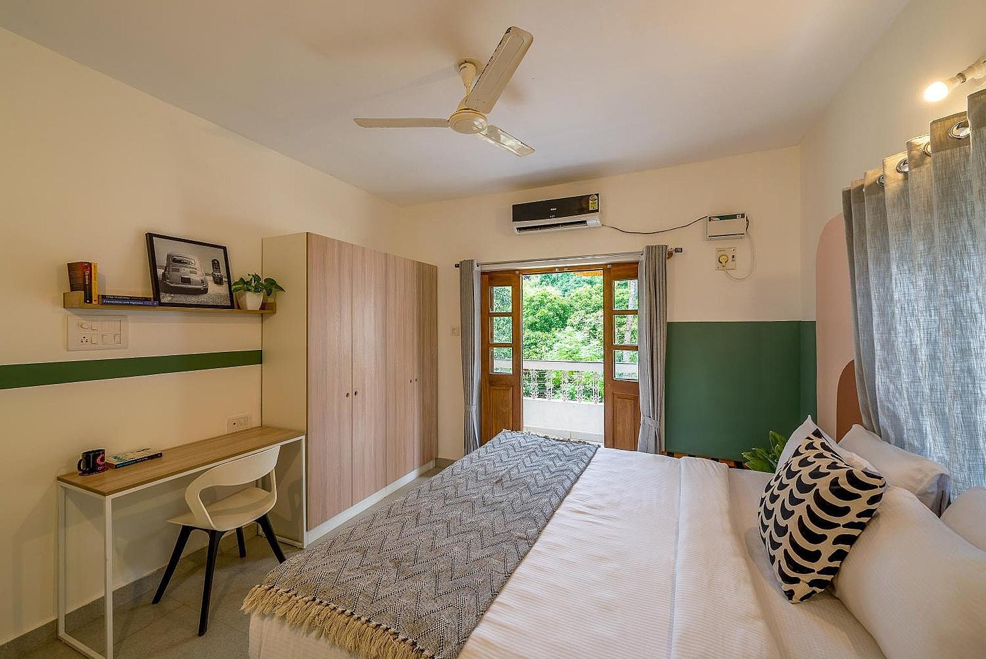 Deluxe Apartment