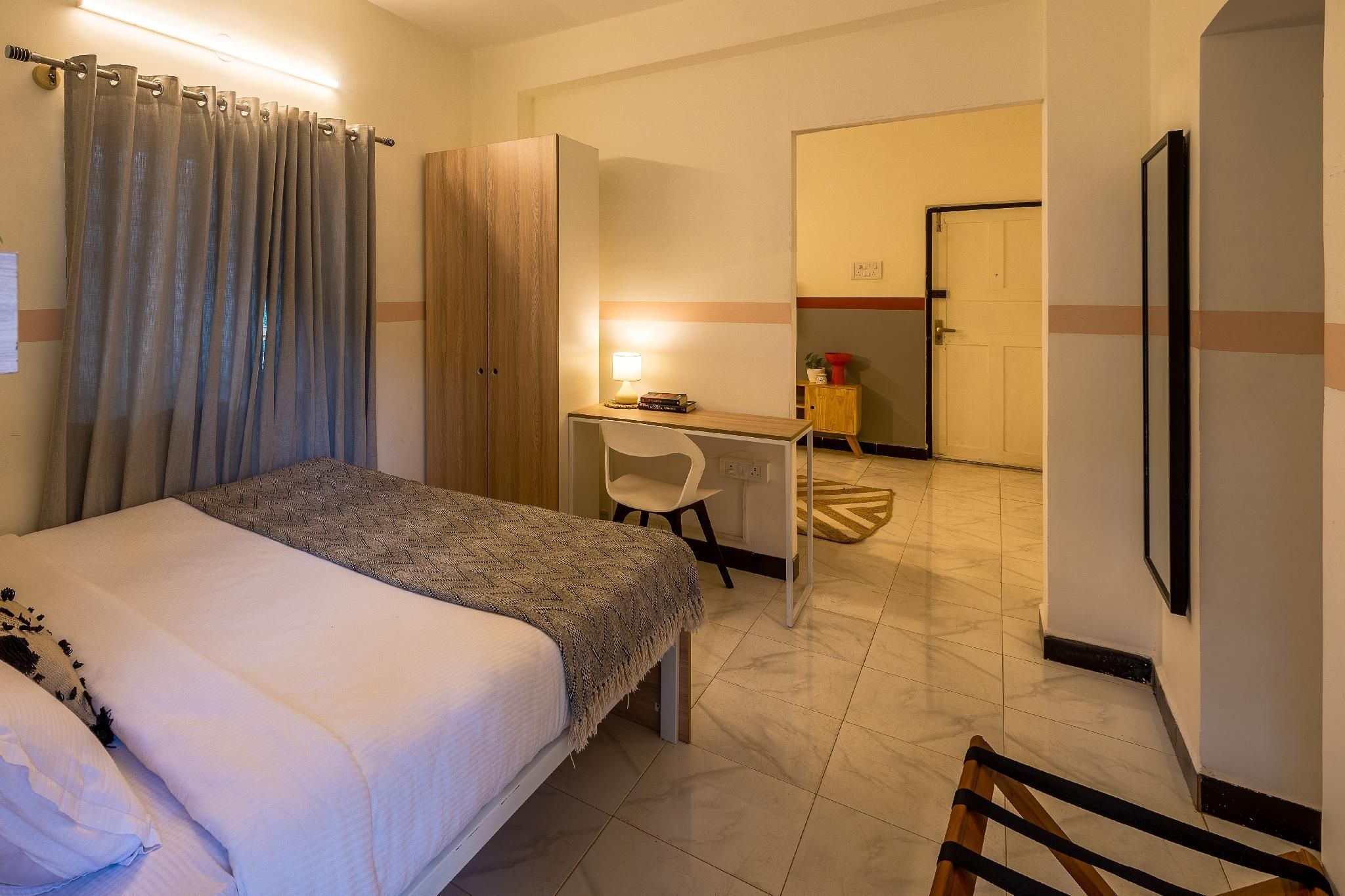 One Bedroom Apartment - Balcony