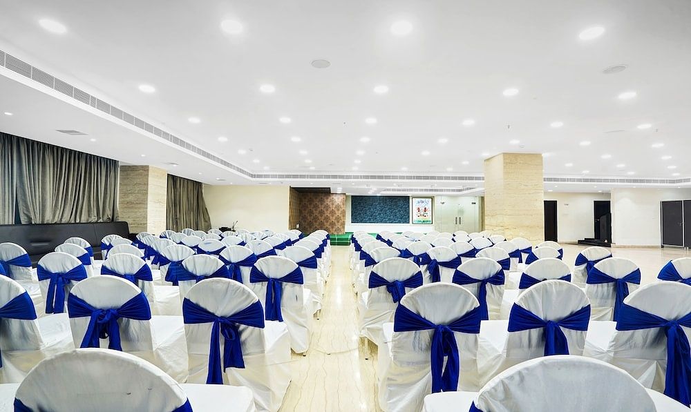 undefined Madhuvan Grand 8