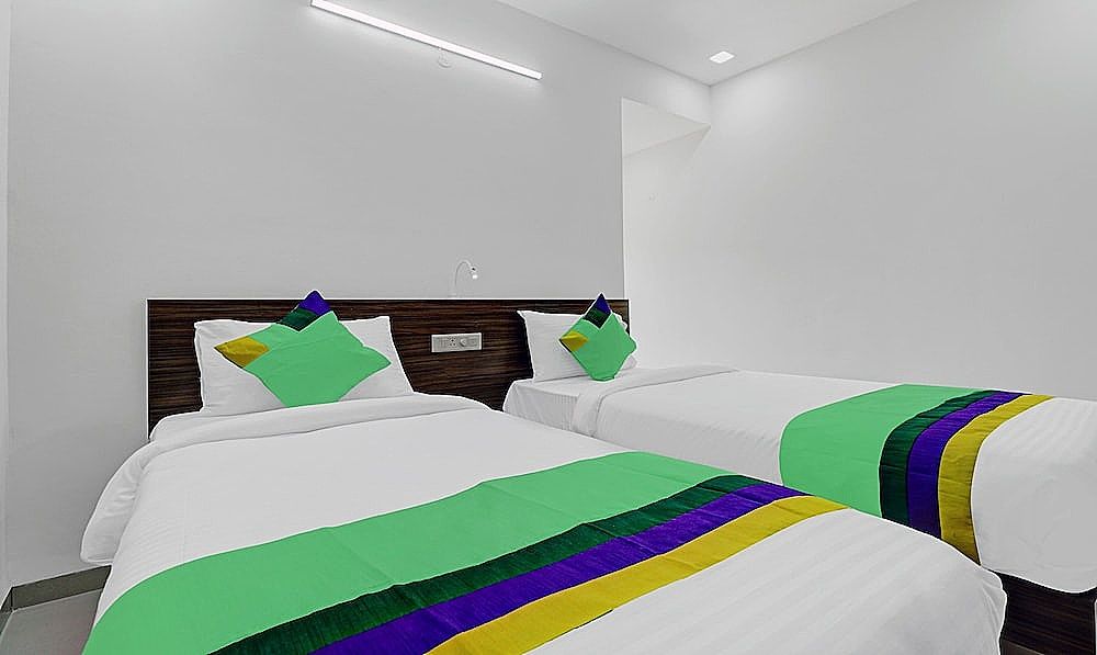 Treebo Raga Standard Double Room 5