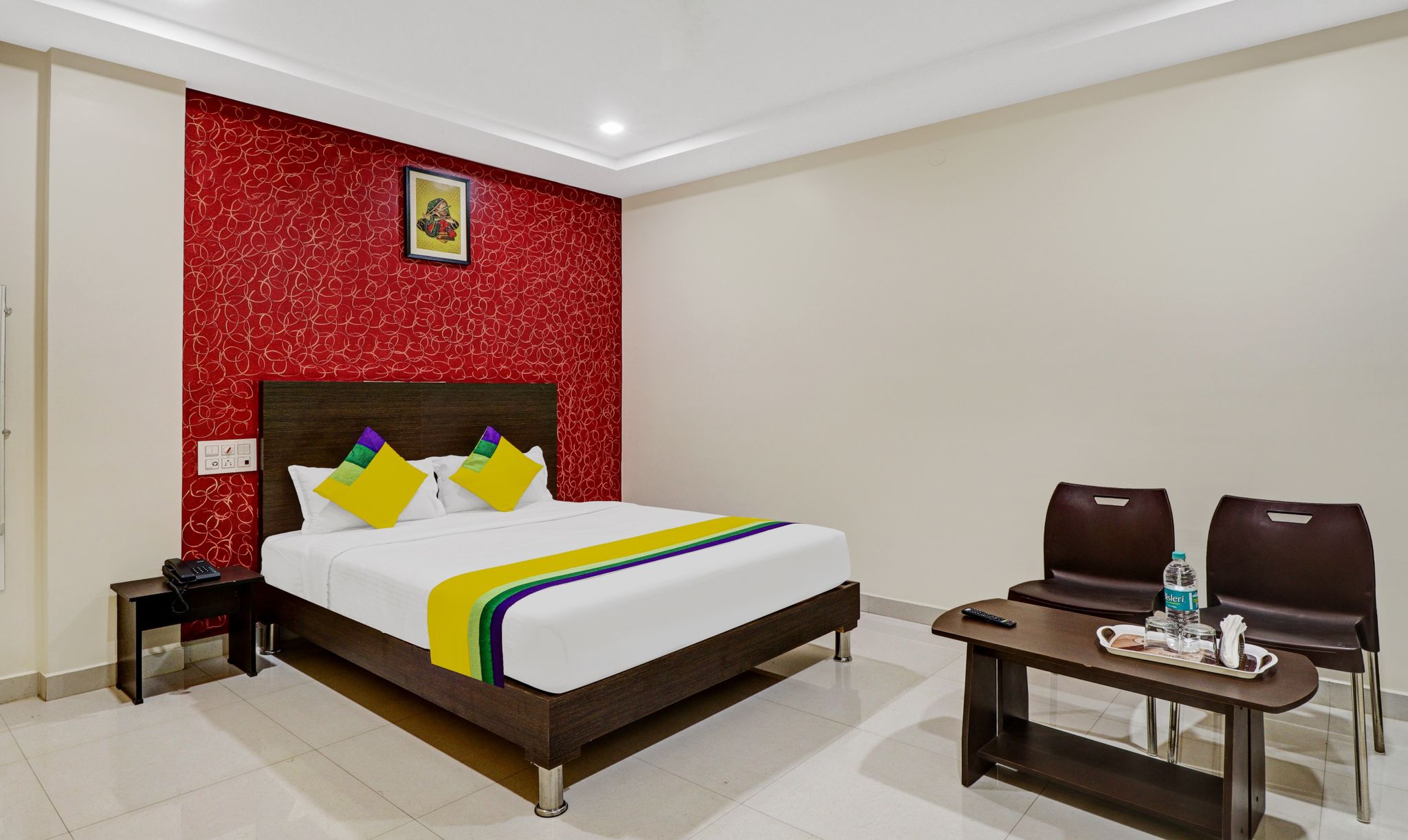 Itsy Hotels Harsha Comforts Standard Double Room 7