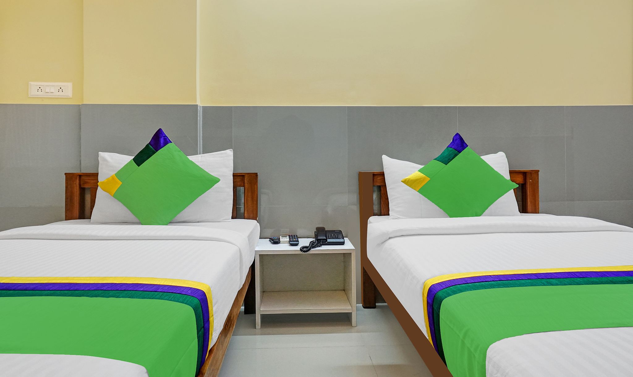 Treebo Empire Executive Premium Standard Double Room 6
