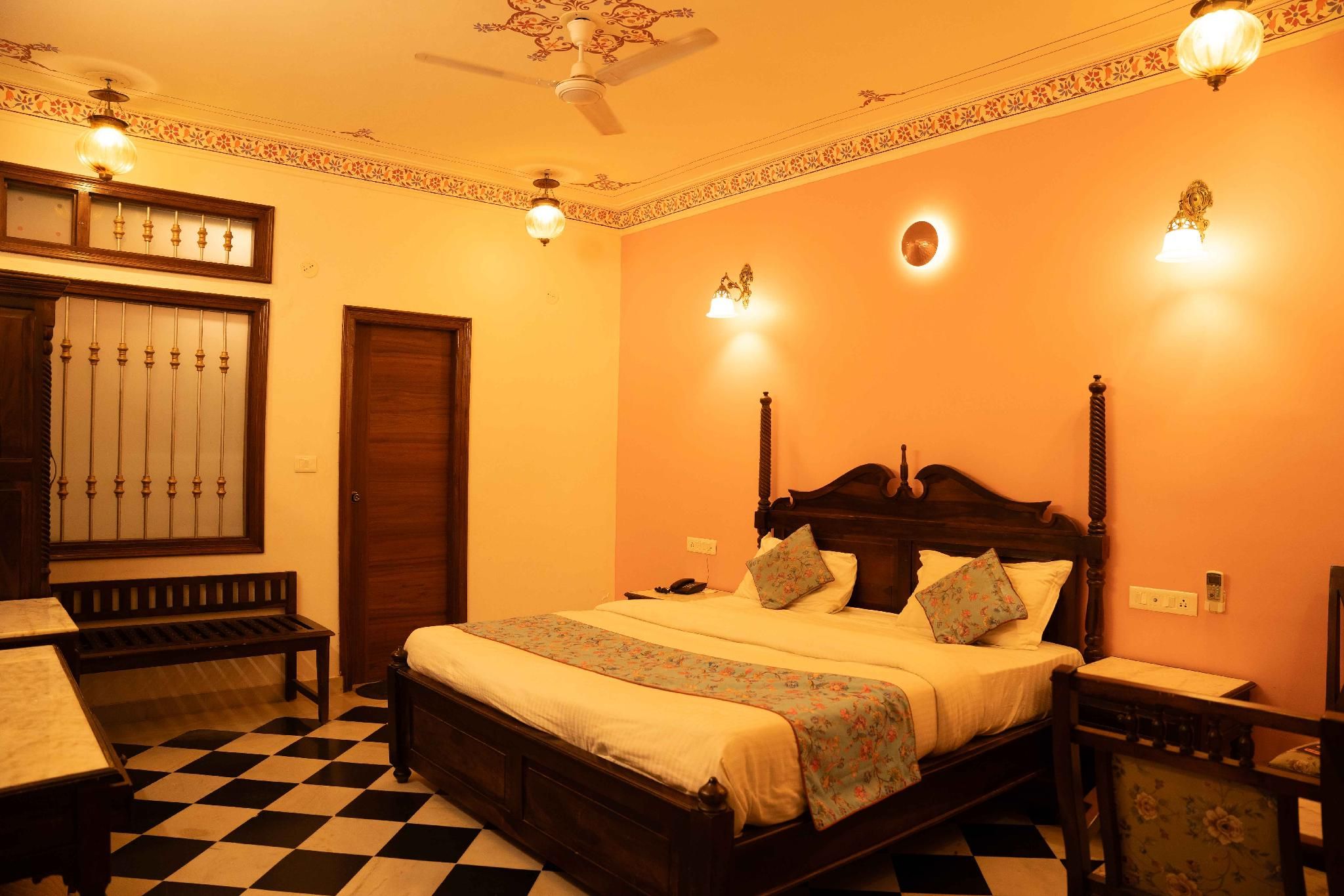 Hotel Karohi Villa