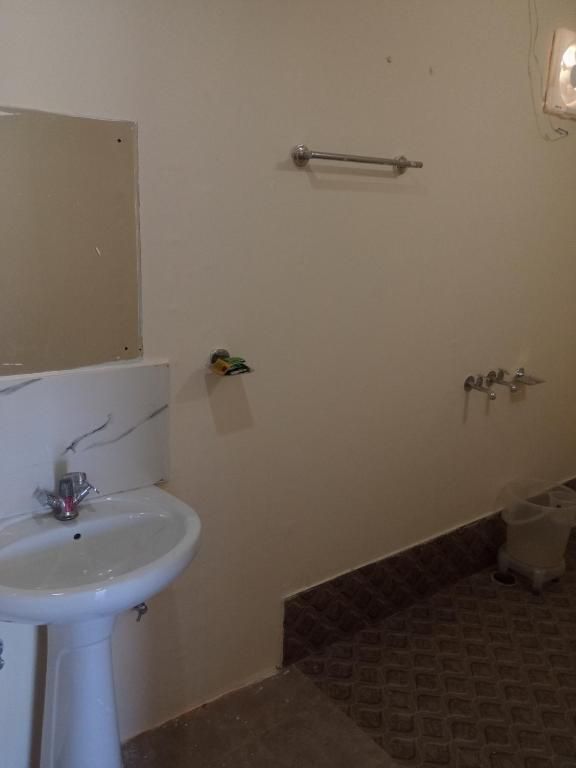 IN APPLE ESTATE KANATAL Classic Room with Mountain View 20