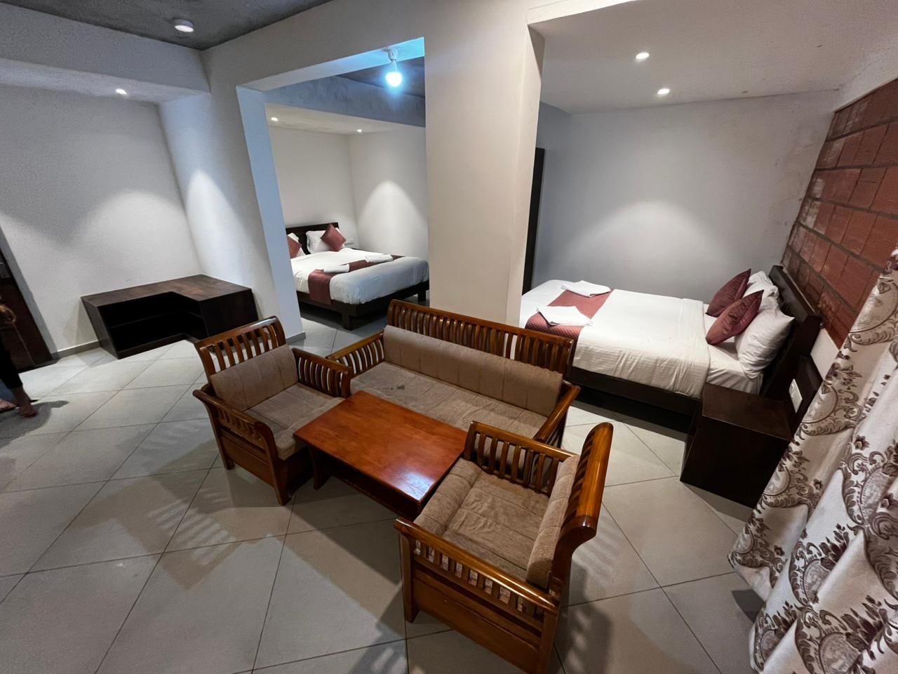 Suites Room