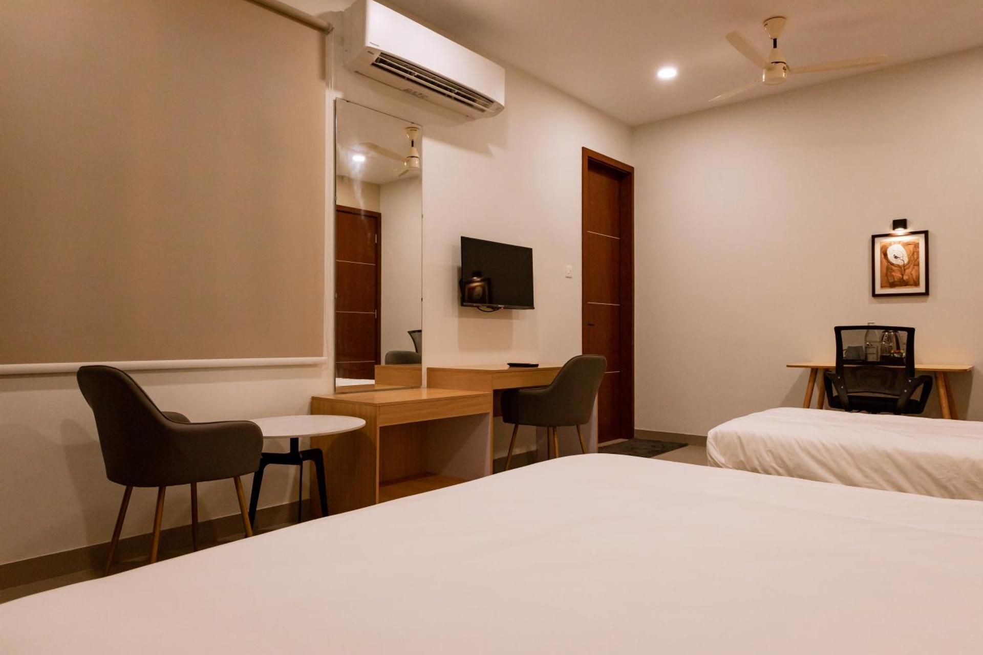 Deluxe Double or Twin Room