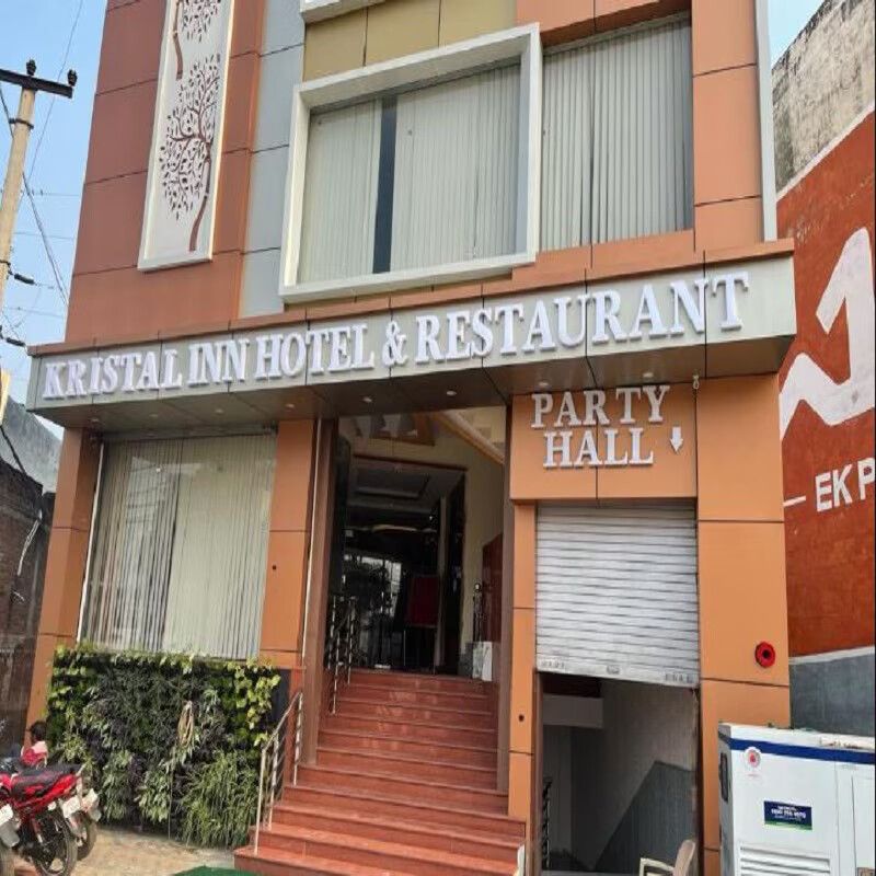 Hotel Kristal Inn