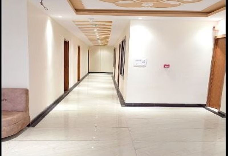 undefined Hotel Kristal Inn 5