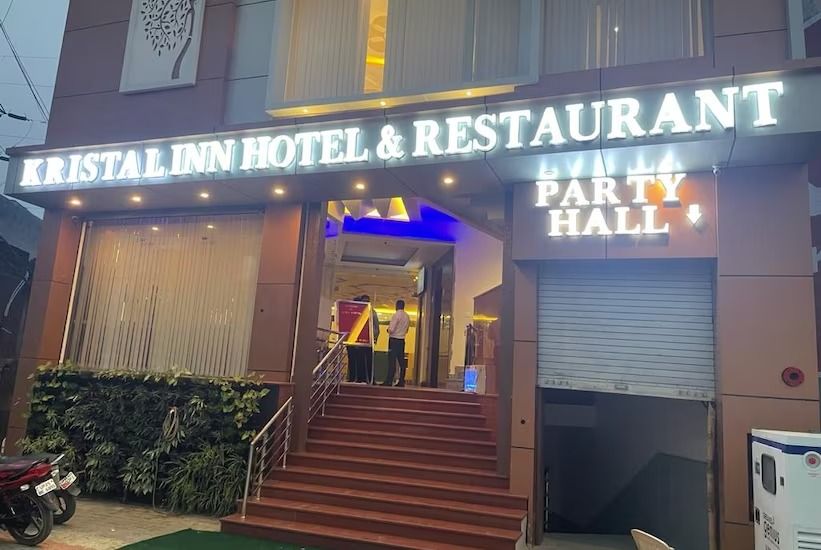 undefined Hotel Kristal Inn 2