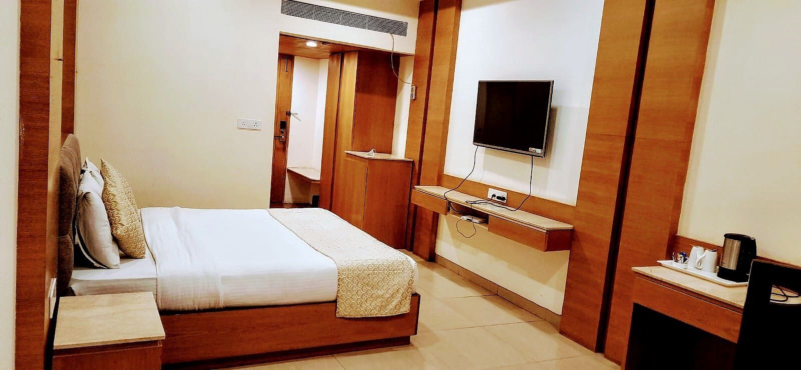 Orchid Super Deluxe Room