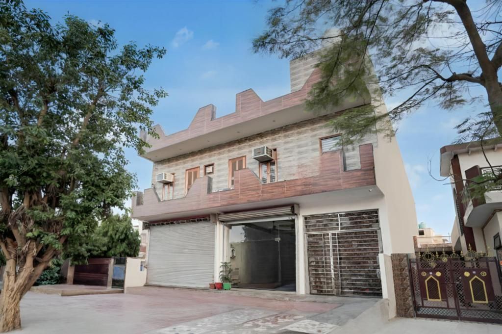 undefined Nidhivan Dham