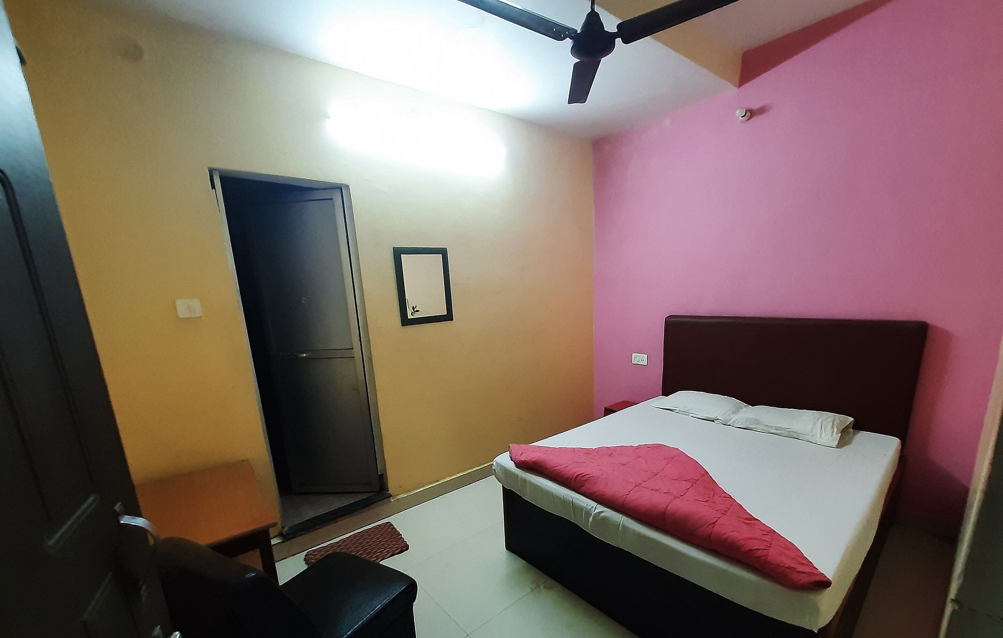 Hotel J.J. Residency Basic Room ( Non AC ) 3