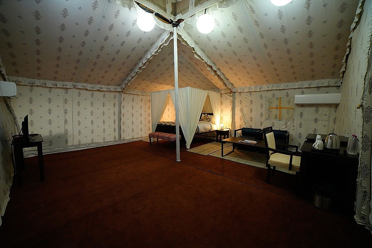 Niraan The Tent City Royal Villa 3