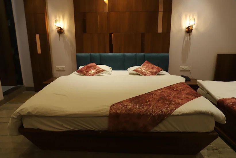 undefined Hotel Shree Darshanam 10