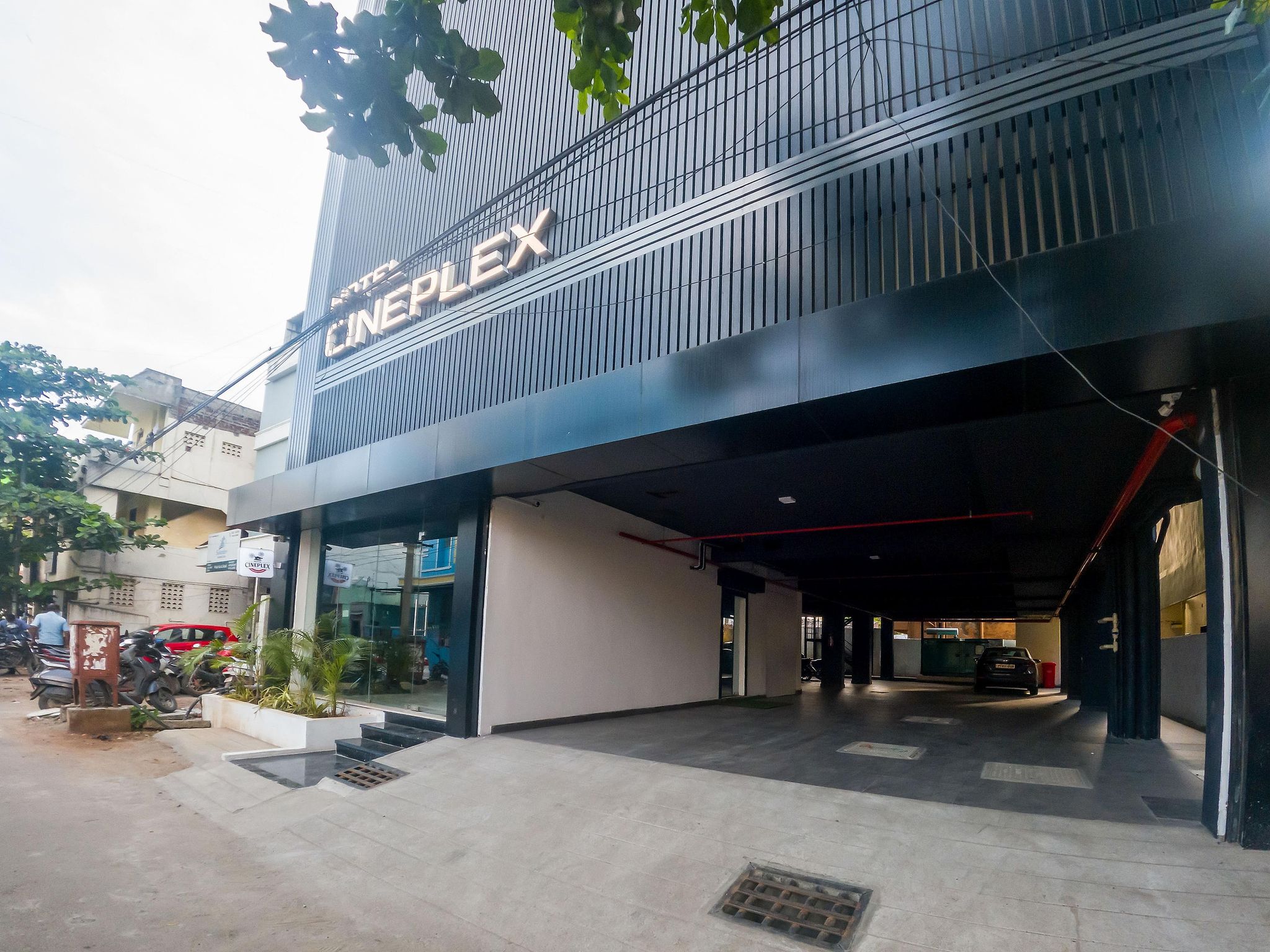 undefined Hotel Cineplex 6