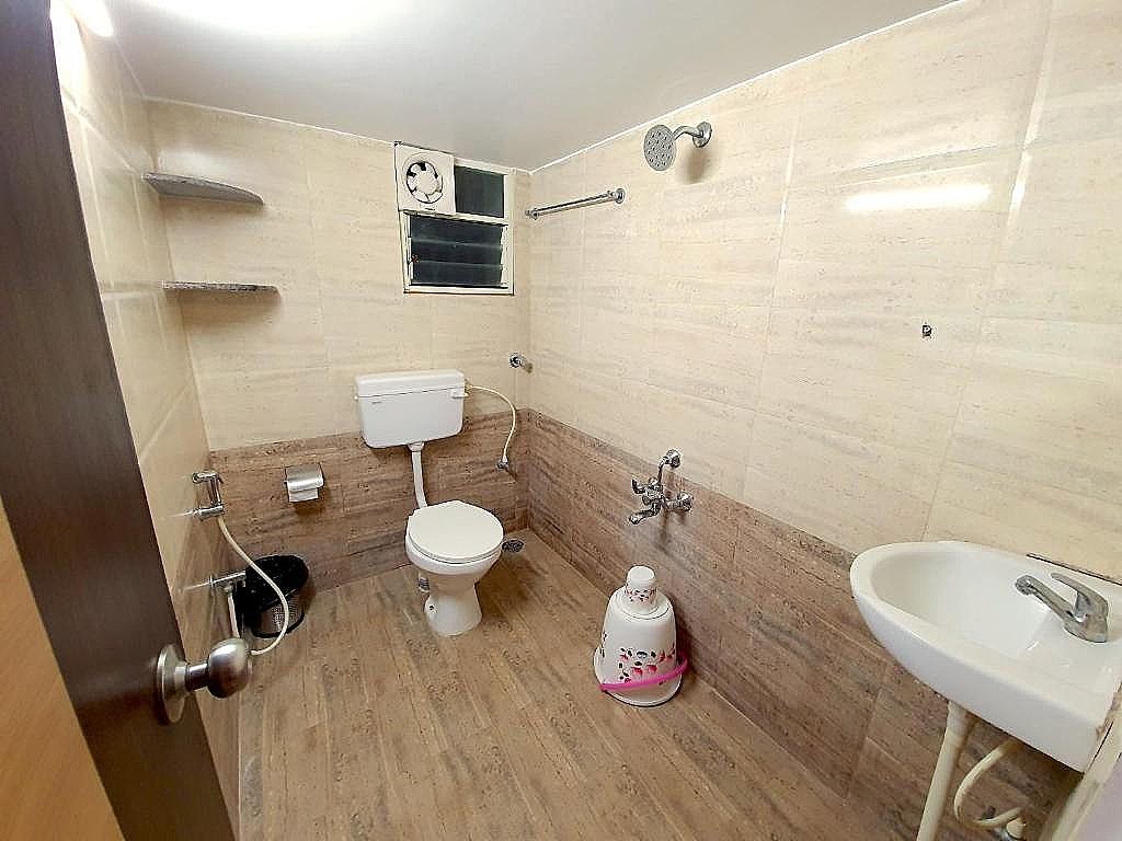 Sai Shreyas Residency Economy Double Room 3