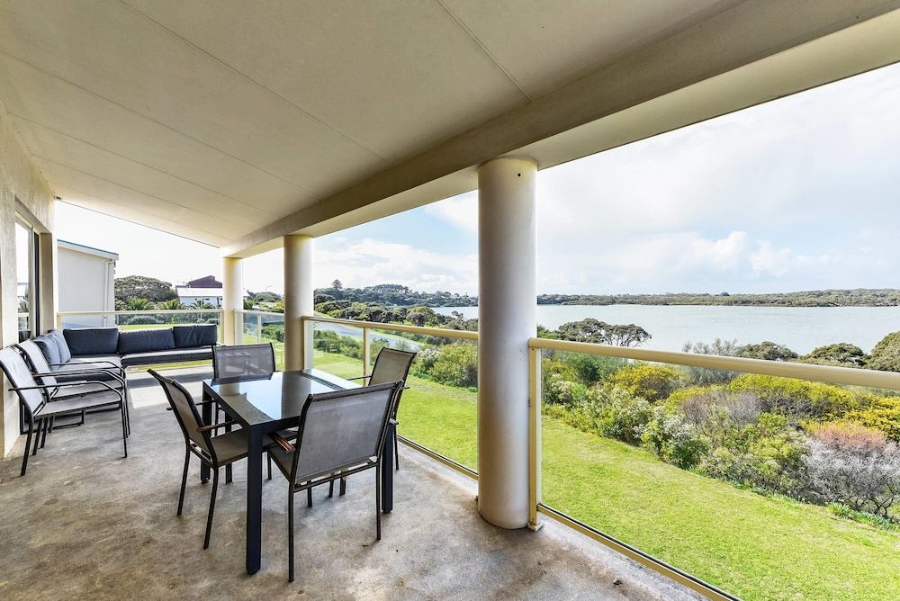 Comfort Inn Robe Apartment, Multiple Beds, Non Smoking (Efficiency) 5