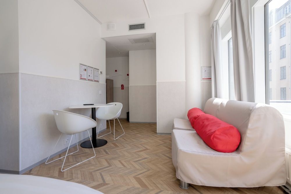 Omena Hotel Turku Kauppiaskatu Superior Double Room 4