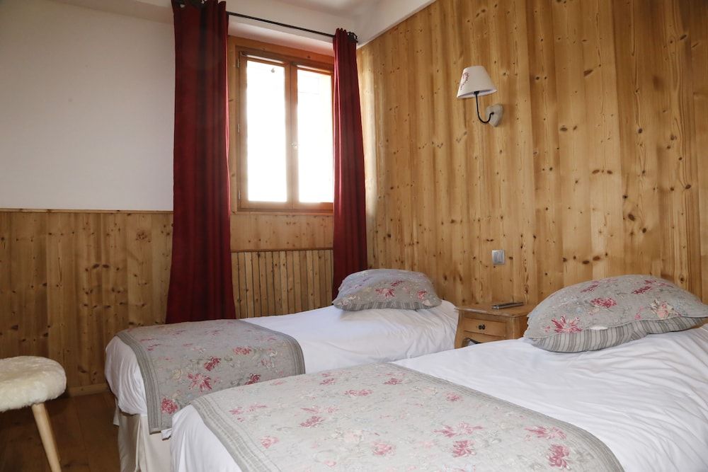 Standard Room, 1 Double Bed, Mountain View