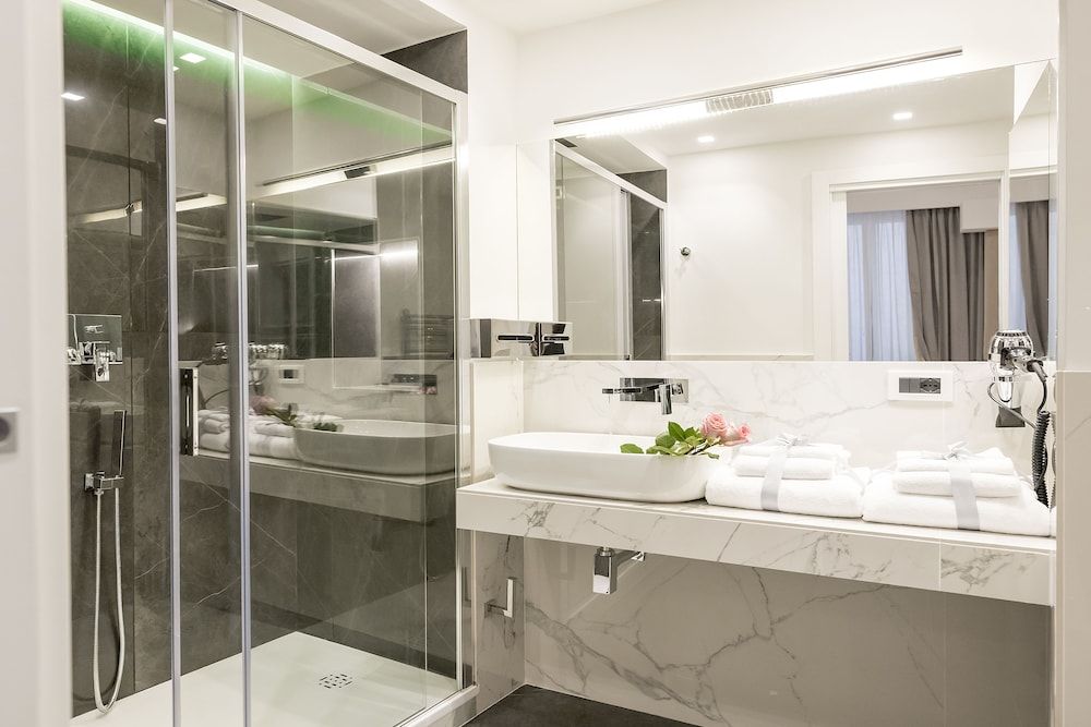 undefined Navona Style 8