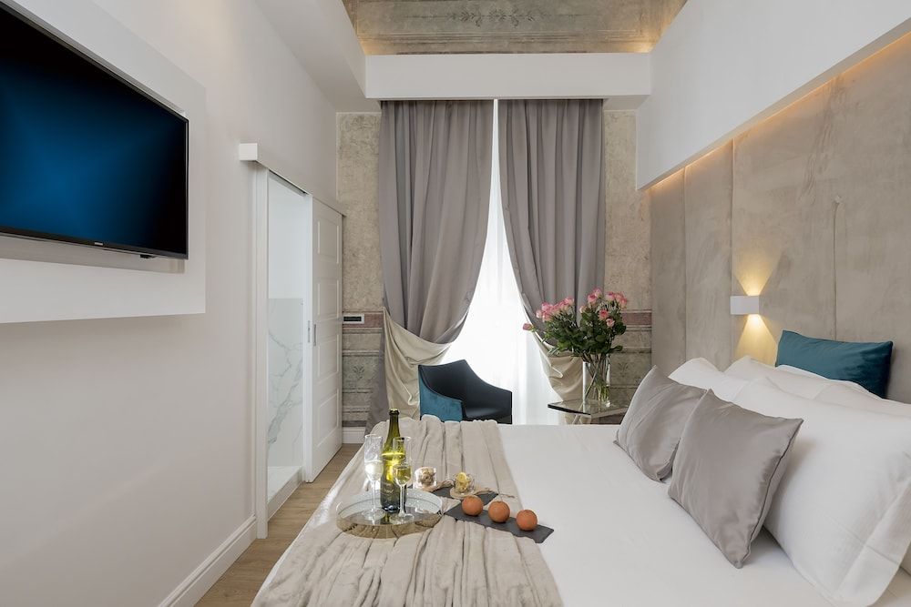 undefined Navona Style 2