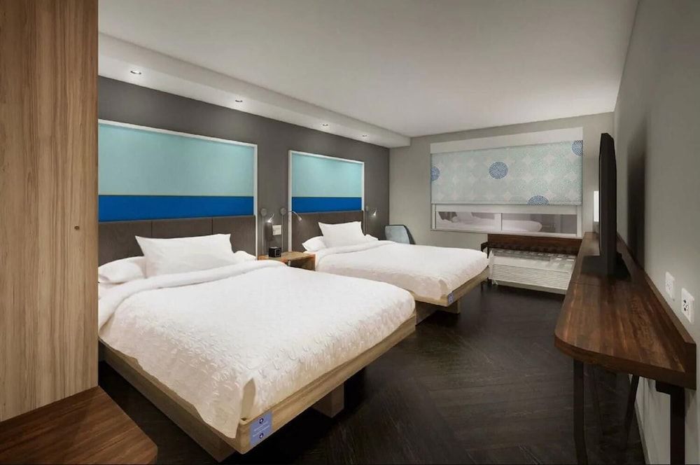 Room, 2 Queen Beds, Accessible (Hearing)
