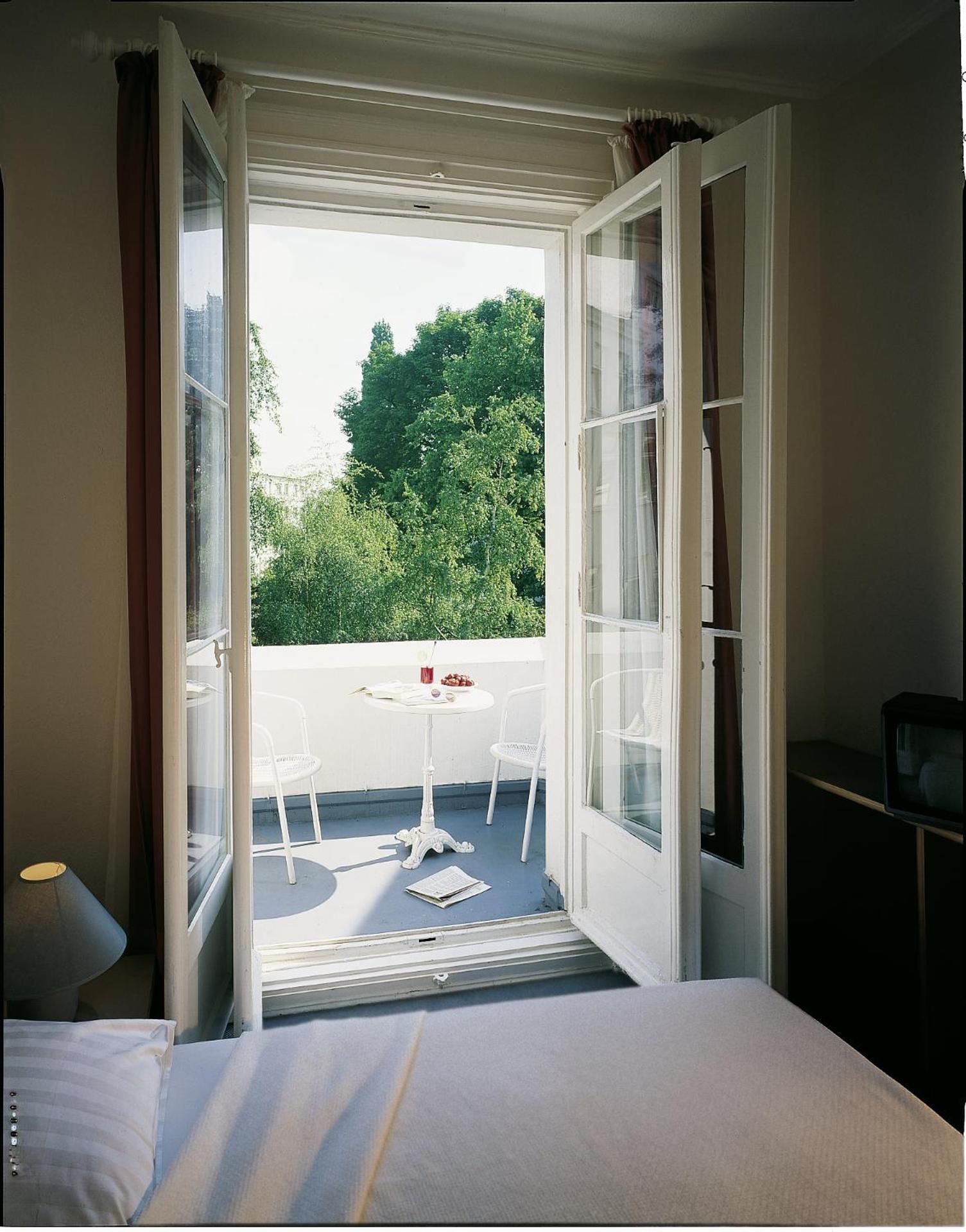 undefined Aussen Alster Hotel 3