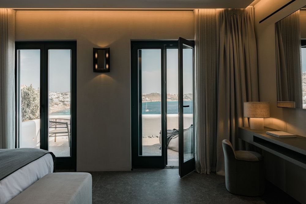 Noima Boutique Hotel Mykonos Superior Suite, Sea View 12