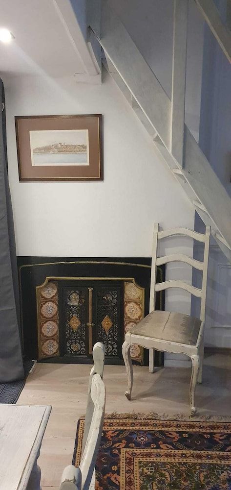 Residence Marie-Thérese Chambre Cabinet 10