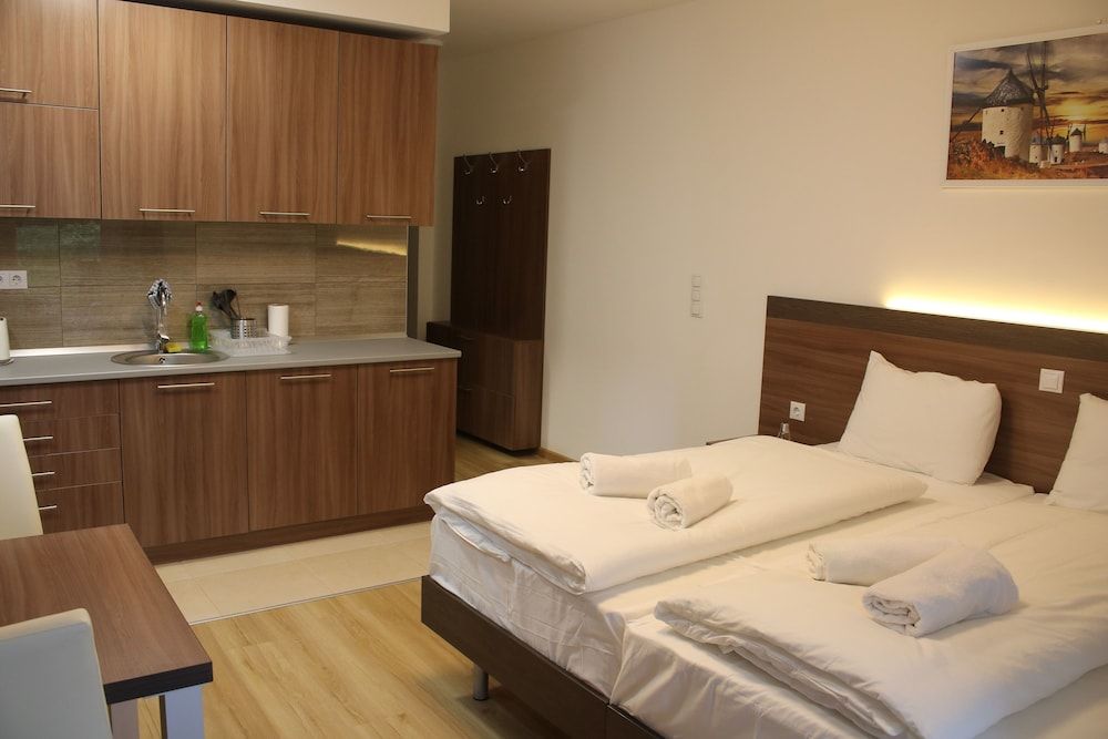 Corvin Holiday Apartment Hotel Studio Apartment