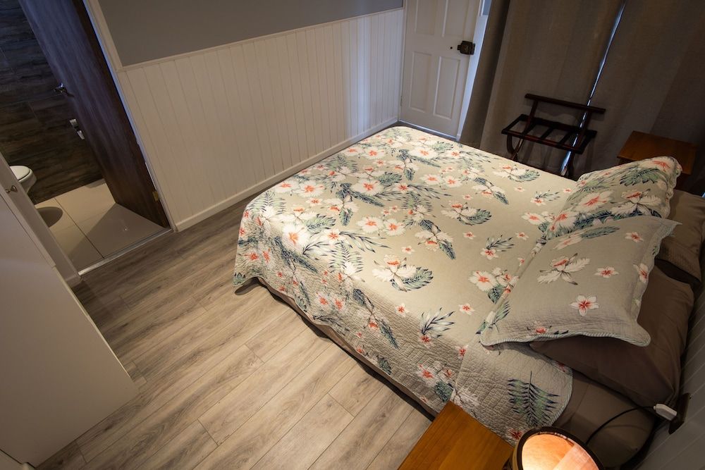 Inaki Uhi Classic Double Room 14