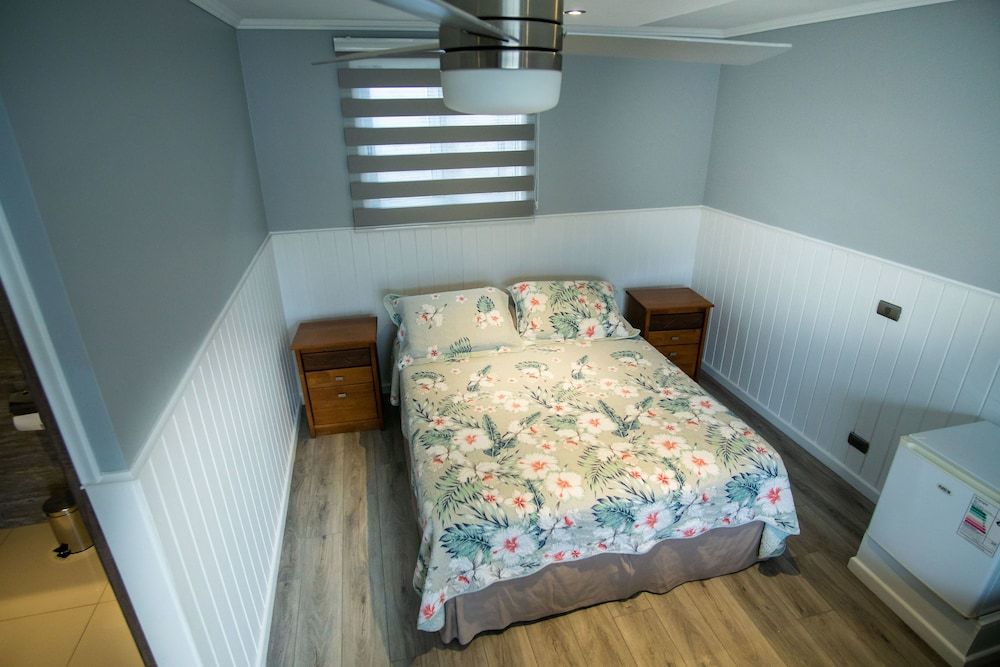 Inaki Uhi Classic Double Room 7