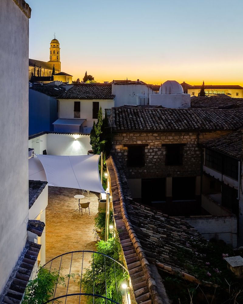 Hotel  YIT La Casona del Arco Deluxe Double Room 6