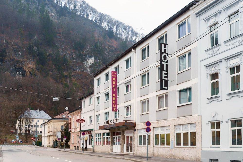 undefined Hotel Drei Kreuz 2