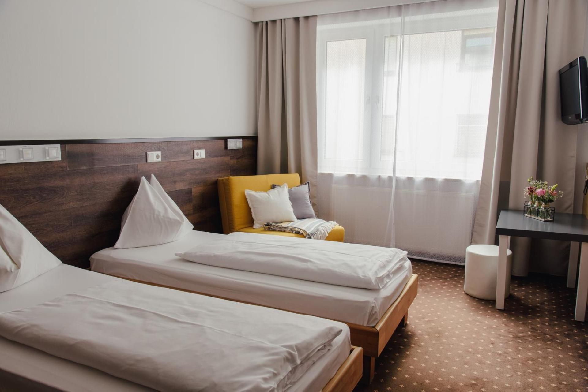 undefined Hotel Drei Kreuz 6